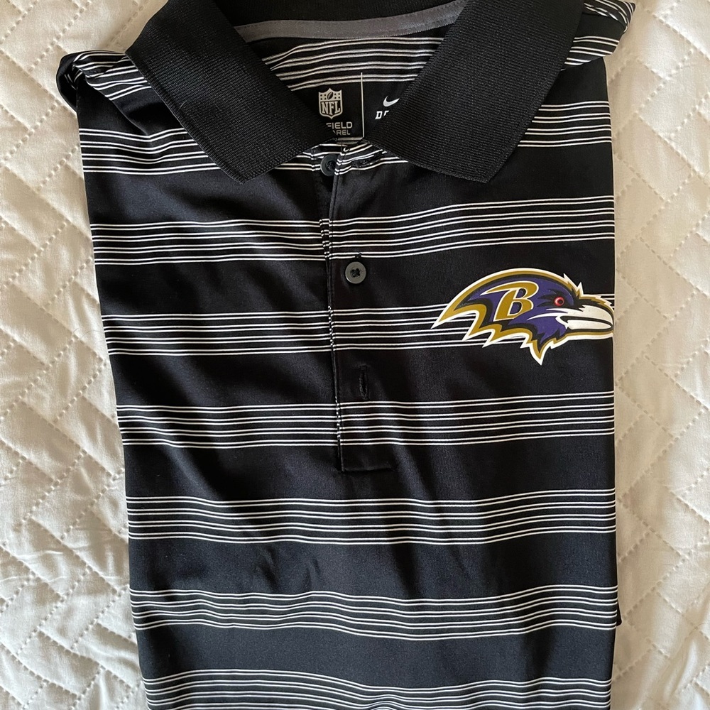 Nike . Mens golf shirt “Baltimore Ravens “ size L
